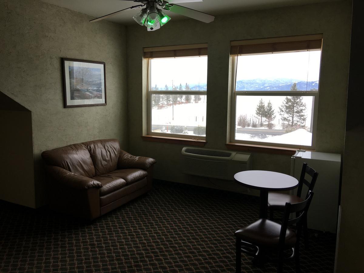 Boulder Creek Inn Donnelly Dış mekan fotoğraf